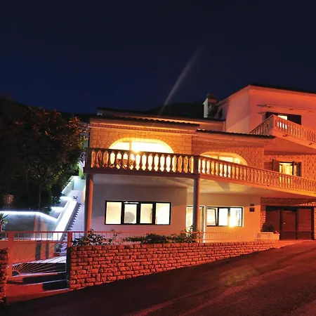 Beautiful In Omis With House Sea View 펜션 Zakučac