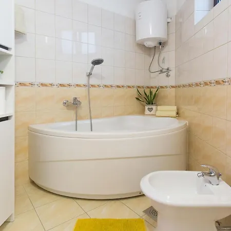 In With Sauna Prázdninový dům