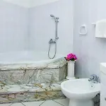 In With Sauna * Омиш